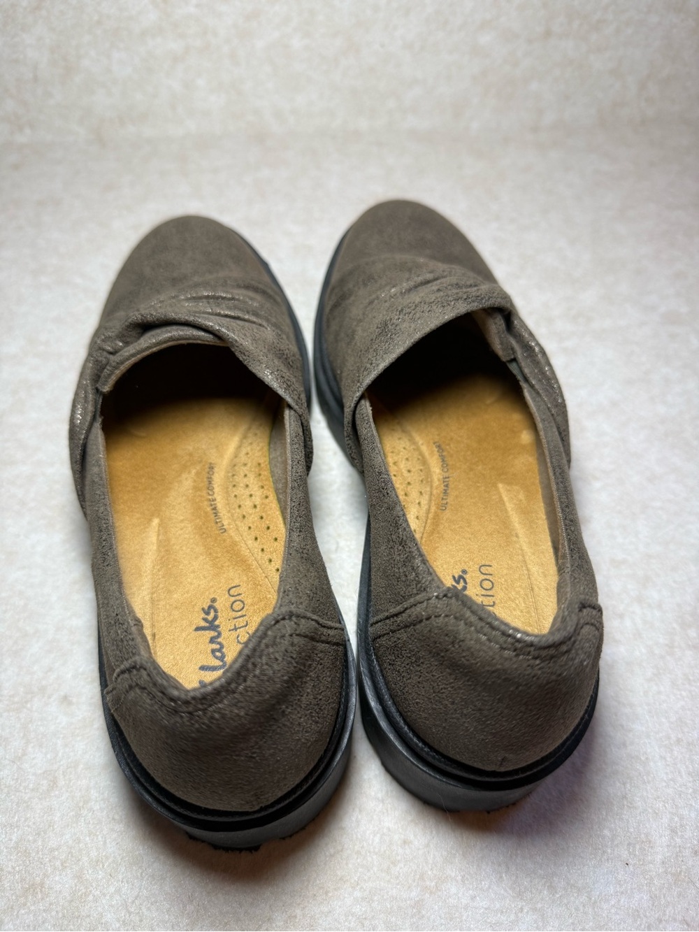 Clarks Collection Calla Bronze Metallic Slip On Loafers Flats Size US 7 - Picture 5 of 8